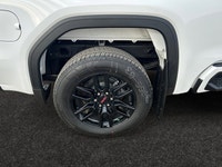 Welcome to Capital GMC! This 2026 GMC Sierra 1500 in Summit White is equipped with 4WD and Turbochar... (image 8)