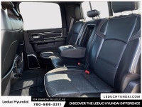2022 Ram 2500 Laramie Experience the Ram 2500 Laramie with just 133480 km, finished in a sharp Diamo... (image 8)
