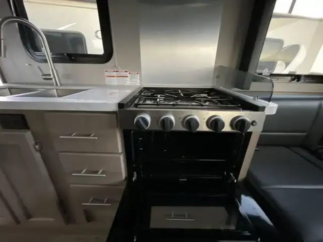 2023 Adventurer LP Class C Adventurer 19RD in RVs & Motorhomes in Kamloops - Image 14