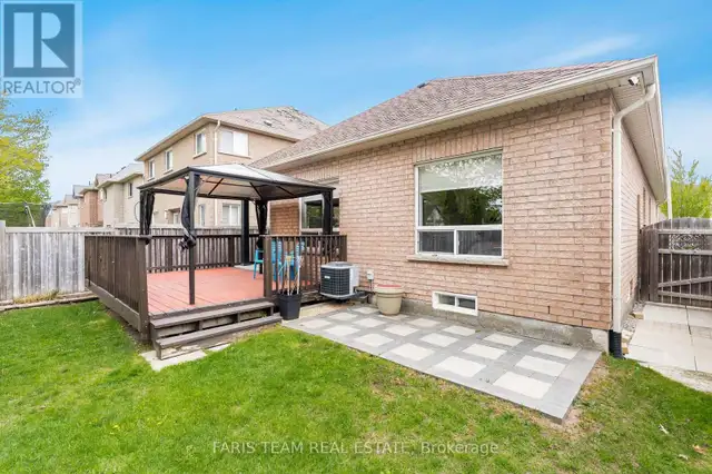 10 WESTMINSTER CIRCLE Barrie (Innis-Shore), Ontario in Houses for Sale in Barrie - Image 26