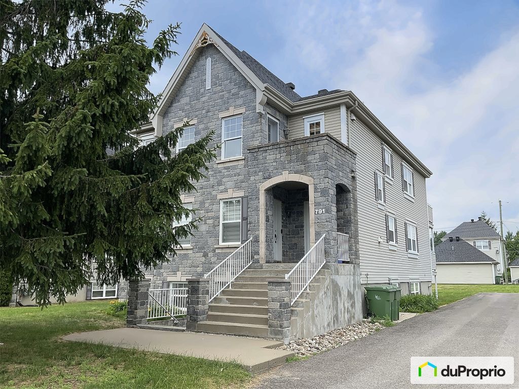 $444,000 - Condominium for sale in Bois-Des-Filion — photo 1