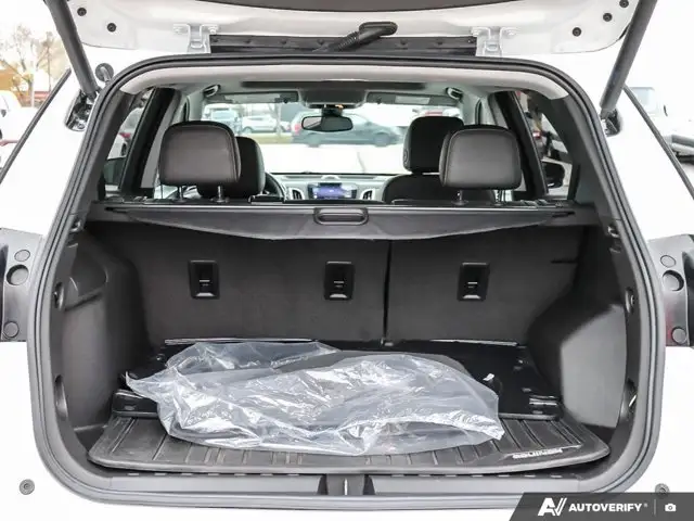 2021 Chevrolet Equinox Premier | No Accidents | Roof Rack in Cars & Trucks in Hamilton - Image 14