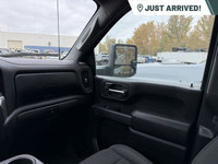 Z71 Off-Road Package, Trailering Package, Apple Carplay & Android Auto, Wifi Hotspot, Remote Start,... (image 7)