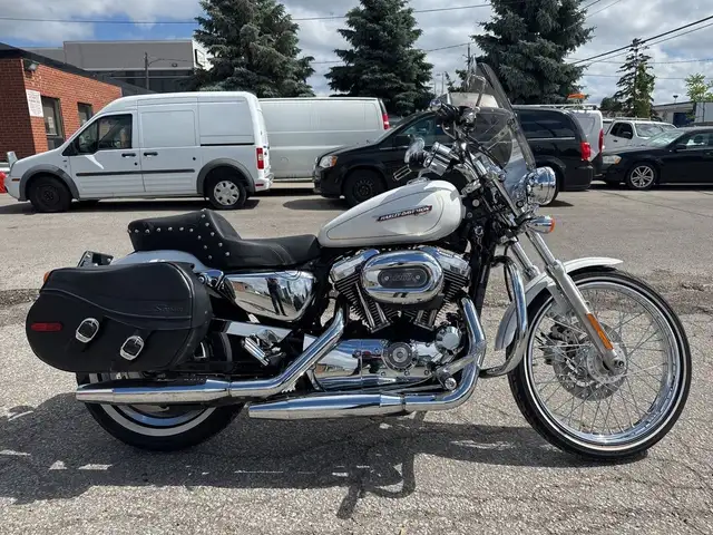 2008 Harley-Davidson Sportster ~ SADDLEMAN SEAT ~ XL1200 ~ CLEAN in Street, Cruisers & Choppers in City of Toronto - Image 2