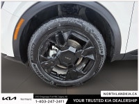 2025 Kia Sportage X-Line Ready for anything, from the streets of Calgary to the highways of Alberta,... (image 6)