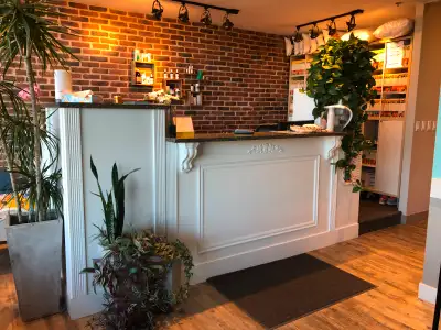 Location: NW Calgary Clinic: Country Hills Chiropractic & Wellness – Chiropractic, Massage Therapy &...