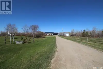 Feast your eyes on this beautiful acreage just 12 kms from Moosomin! This 1227 sqft home is sitting...