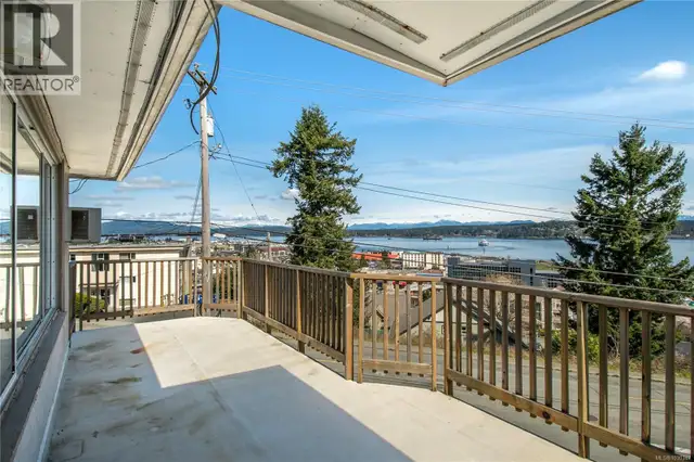 872 Birch St Campbell River, British Columbia in Houses for Sale in Campbell River - Image 12