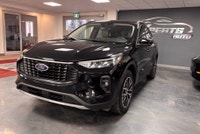 Recertified - Rebuilt | 2025 Ford Escape Hybrid | 2.5 L FWD This Unit is RECERTIFIED , Was Involved... (image 1)