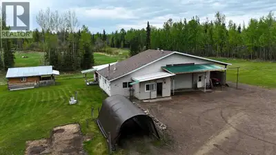 Country acreage with unlimited potential! Located just 20 minutes east of Edson, this fully serviced...
