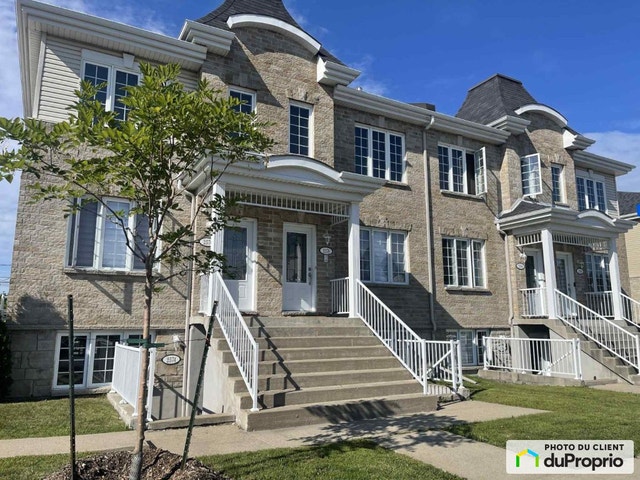 $279,900 - Condominium for sale in Chomedey — photo 1
