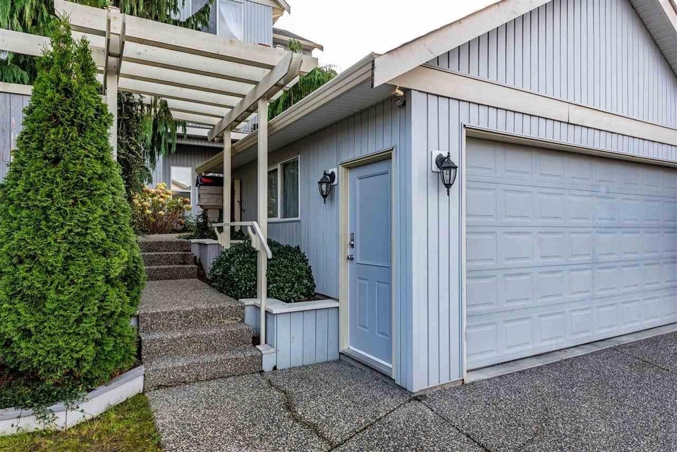 46457 LEAR DRIVE, Promontory Chilliwack, British Columbia | Long Term ...