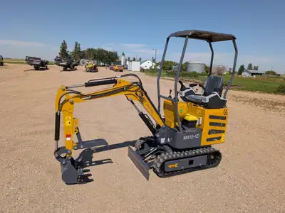 2025 AGROTK MX12Z Mini Excavator - Open station, pilot controls, 459 cc 17 hp gas engine, 17 inch di...