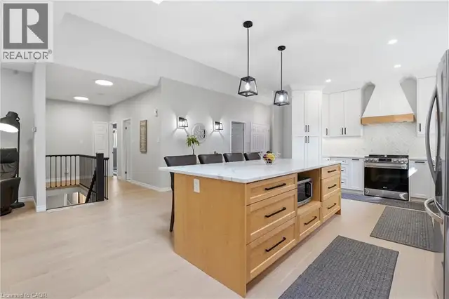 51 AUTUMN RIDGE Trail Kitchener, Ontario in Houses for Sale in Kitchener / Waterloo - Image 13