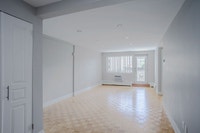 Semi-renovated Akelius two bedroom apartment for rent. Located near Drummond and Sherbrooke in the D... (image 3)