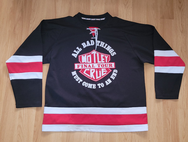 Motey Crue jersey / Walter Payton jersey / Harley - Buell shirt dans Men's in Red Deer