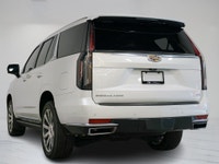 This 2023 Cadillac Escalade Premium Luxury Platinum is a local Ontario vehicle with a clean Carfax r... (image 4)