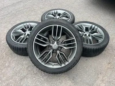 Beautiful and clean set of original Lexus CT200h F-Sport on Toyo winter tires with TPMS. Wheels: 17x...