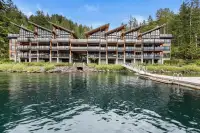 207 3175 COLUMBIA VALLEY ROAD Cultus Lake, British Columbia
