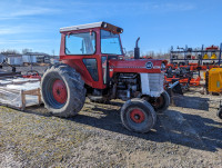 Used 1971 MF 165 D-Cab Tractor