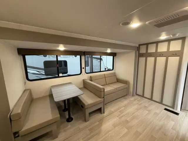 2026 KEYSTONE RV Hideout 291 BRWE in RVs & Motorhomes in Nelson - Image 25