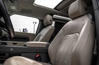 ENJOY 6 MONTHS NO PAYMENT!! 90 S AWD CLEAN CARFAX PANO ROOF NAVI 360 CAM MERIDAN SOUND LAND ROVER IN... (image 9)