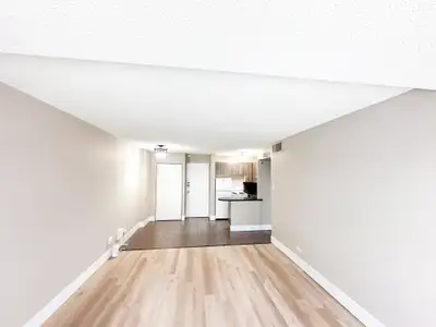Mainstreet Tower is professionally managed by Mainstreet Equity Build Your Credit | Split Your Rent...
