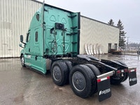 2020 FREIGHTLINER T12664ST;Heavy Duty Trucks - Conventional Truck w/ Sleeper Penske Location 525 MAC... (image 4)