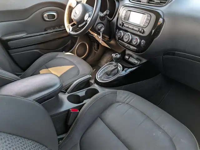 2016 KIA SOUL6073008836319744010