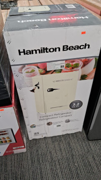 HAMILTON BEACH 3.2 CUFT REFRIGERATOR City of Toronto Toronto (GTA) Preview