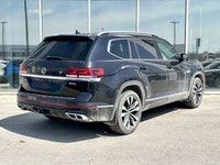 * Drivetrain: 4MOTION All-Wheel Drive with selectable drive modes (Snow, On-Road, Off-Road, Custom).... (image 2)