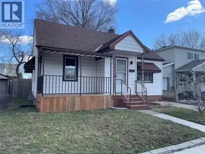 Exceptional opportunity to own a completely renovated bungalow in a prime central Windsor location!...