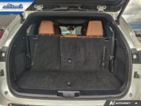 Check out this certified 2020 Toyota Highlander Platinum AWD | Leather | Pano Roof | 360 Camera | HU... (image 9)