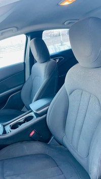 WE ARE OPEN 7 DAYS A WEEK !! BEST ON GAS ONLY 4 CYLINDERS ENGINE CHEAP ON INSURANCE EXTENDED WARRANT... (image 9)