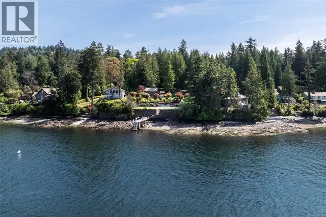 960 Lands End End North Saanich, British Columbia in Houses for Sale in Victoria - Image 16