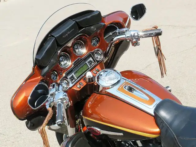 2008 Harley-Davidson FLHTCUSE3 Screamin? Eagle Ultra Classic Ele in Sport Touring in Cambridge - Image 12