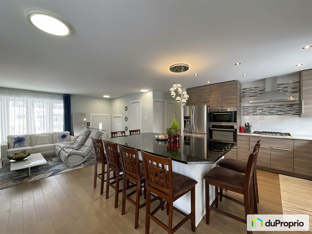 $779,000 - Bungalow for sale in Dollard-Des-Ormeaux — photo 2