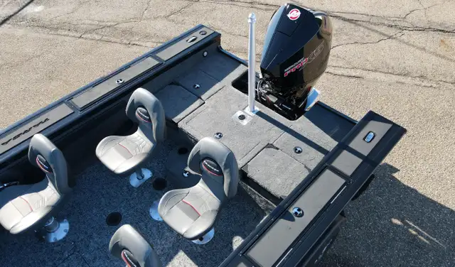 2025 TRACKER Targa V19 Combo TE Aluminum Fishing Boat in Powerboats & Motorboats in Vernon - Image 18
