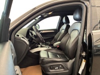 IIHS Top Safety Pick+. This Audi Q5 delivers a Intercooled Turbo Premium Unleaded I-4 2.0 L/121 engi... (image 9)