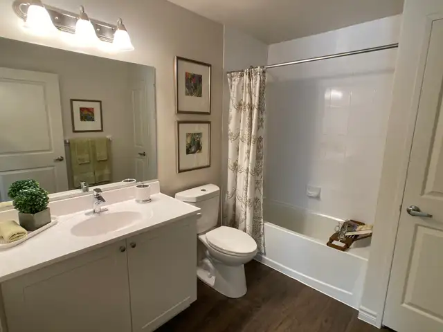 Newport Village - Niagara Apartment for Rent in Long Term Rentals in Woodstock - Image 17