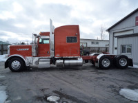 2023 Peterbilt 389 Pride and Class. NEW TRUCK