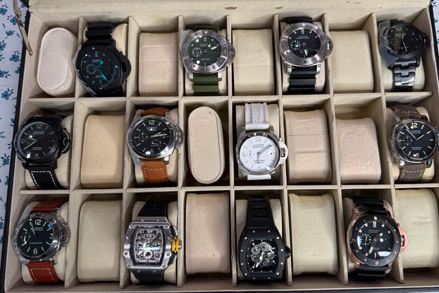 QC Rolex Omega Panerai Audemars piguet cartier Hublot breitling dans Bijoux et montres  à Ville de Québec - Image 2