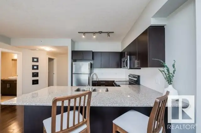 #1705 10152 104 ST NW Edmonton, Alberta62863800348547124
