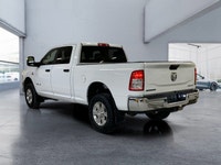 Check out this vehicle's pictures, features, options and specs, and let us know if you have any ques... (image 2)