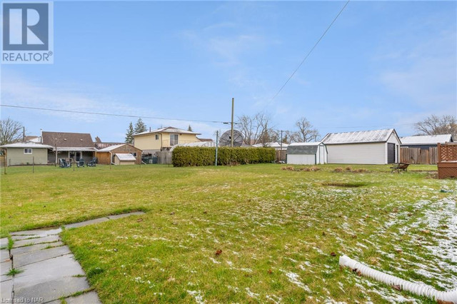 52 MAITLAND Street Thorold, Ontario in Houses for Sale in St. Catharines - Image 3