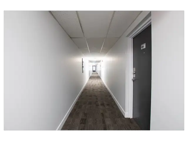 2 Bedroom Apartment for Rent - 500 Glenelm Crescent in Long Term Rentals in Kitchener / Waterloo - Image 12