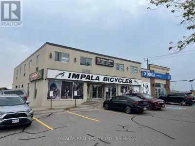 Professional Second-Floor Office Space For Lease In Busy Whitby Plaza! Excellent opportunity for pro...