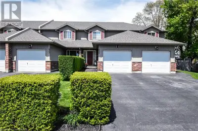 Pride of ownership would sum this property up best. 3 bedroom townhome in the heart of Dunnville; on...