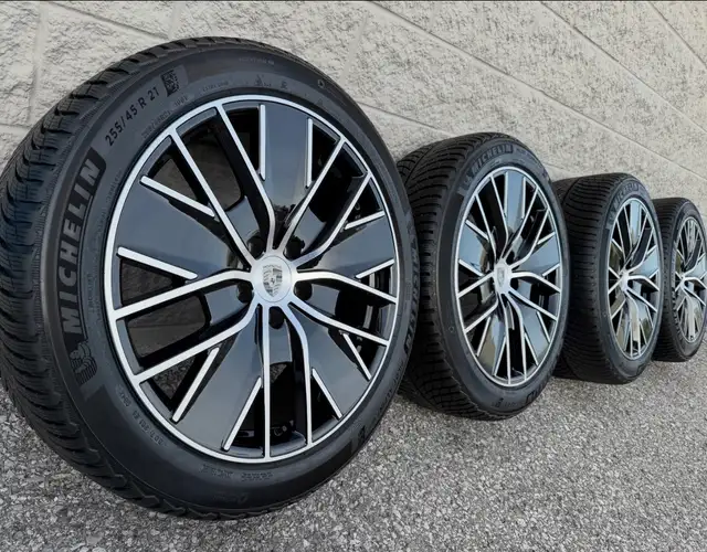 (NEW) 4x Porsche Macan EV Electric 21" OEM Winter Wheels Package in Tires & Rims in City of Toronto - Image 2