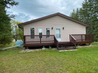 MOTIVATED SELLER WITH QUICK POSSESSION  WATERFRONT HOME/COTTAGE!